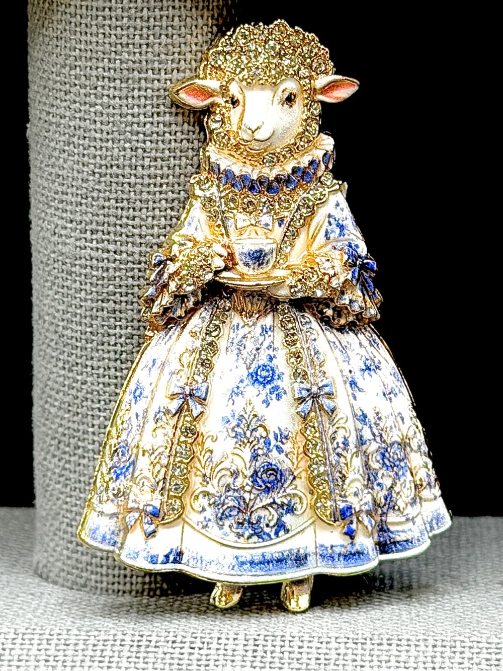 Lady Sheep Rhinestone Brooch Blue & White